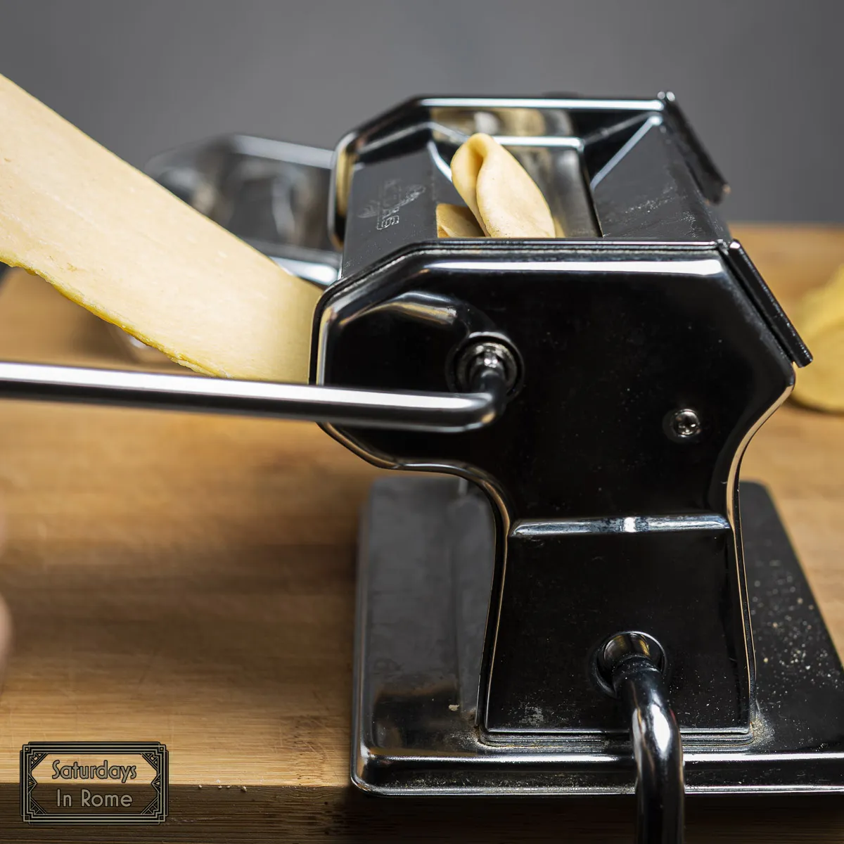 Best Pasta Maker - Rolling The Pasta