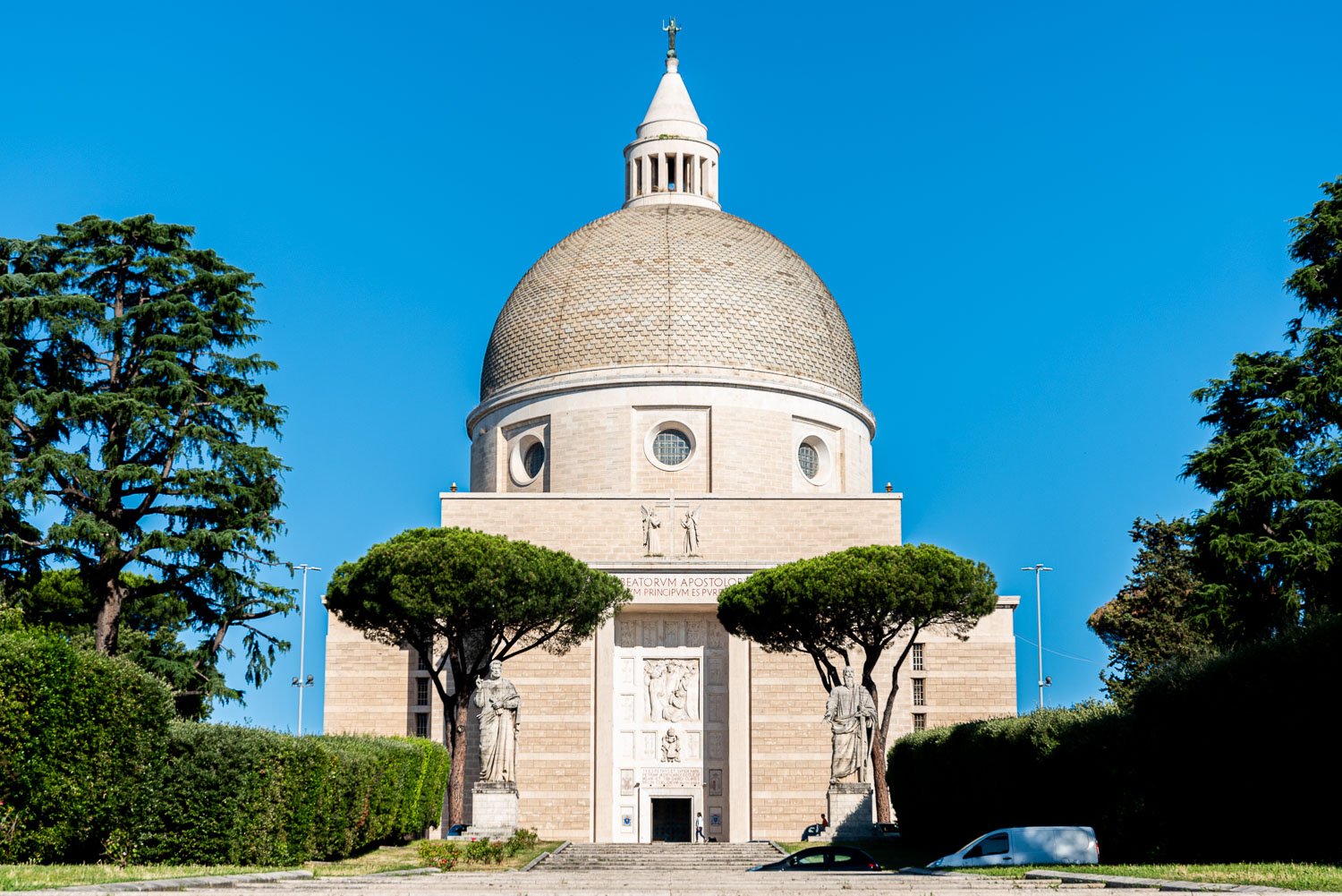 EUR Rome - Basilica dei Santi Pietro e Paolo