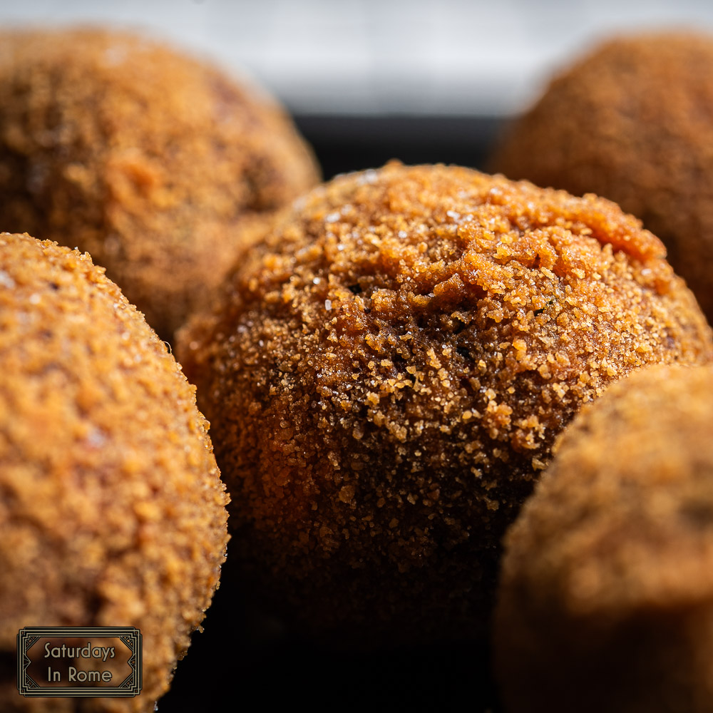 Polpette di Melanzane - Fried "Meatballs"
